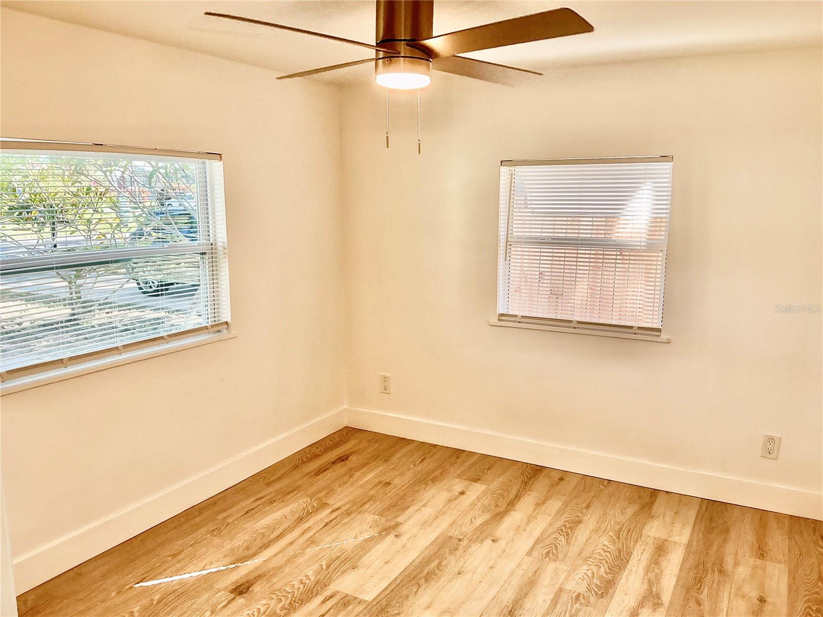 5320 43RD TERRACE N, St Petersburg, FL 33709