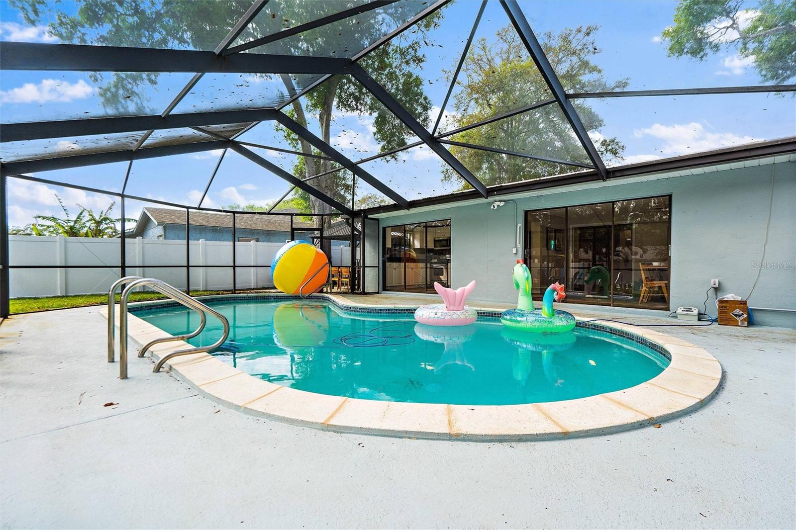 1323 PINE AVENUE NW, Largo, FL 33770
