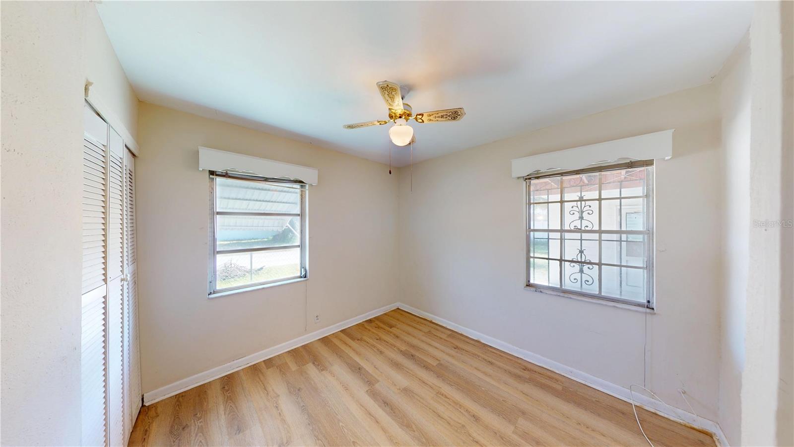 3302 W PAXTON AVENUE, Tampa, FL 33611