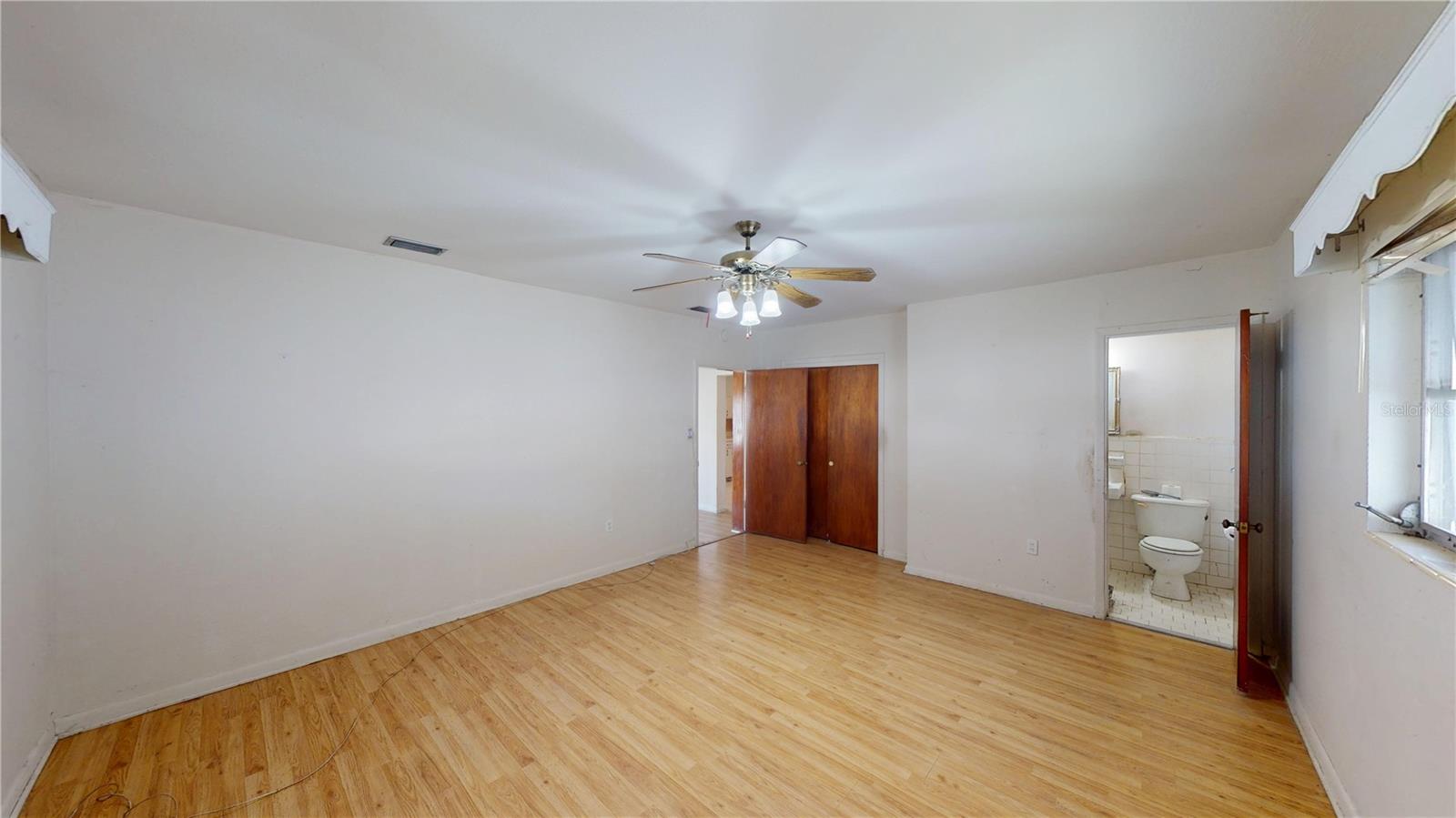 3302 W PAXTON AVENUE, Tampa, FL 33611