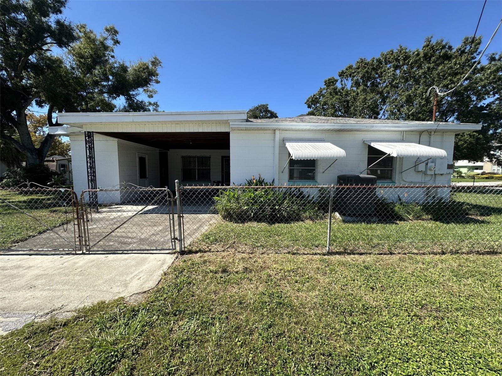 3302 W PAXTON AVENUE, Tampa, FL 33611