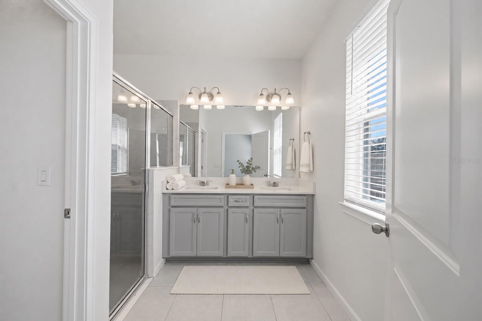 11417 BLUE WOODS DRIVE, Riverview, FL 33569