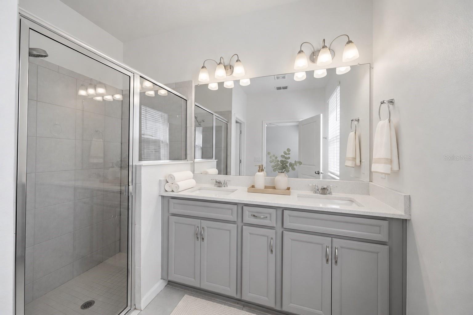 11417 BLUE WOODS DRIVE, Riverview, FL 33569