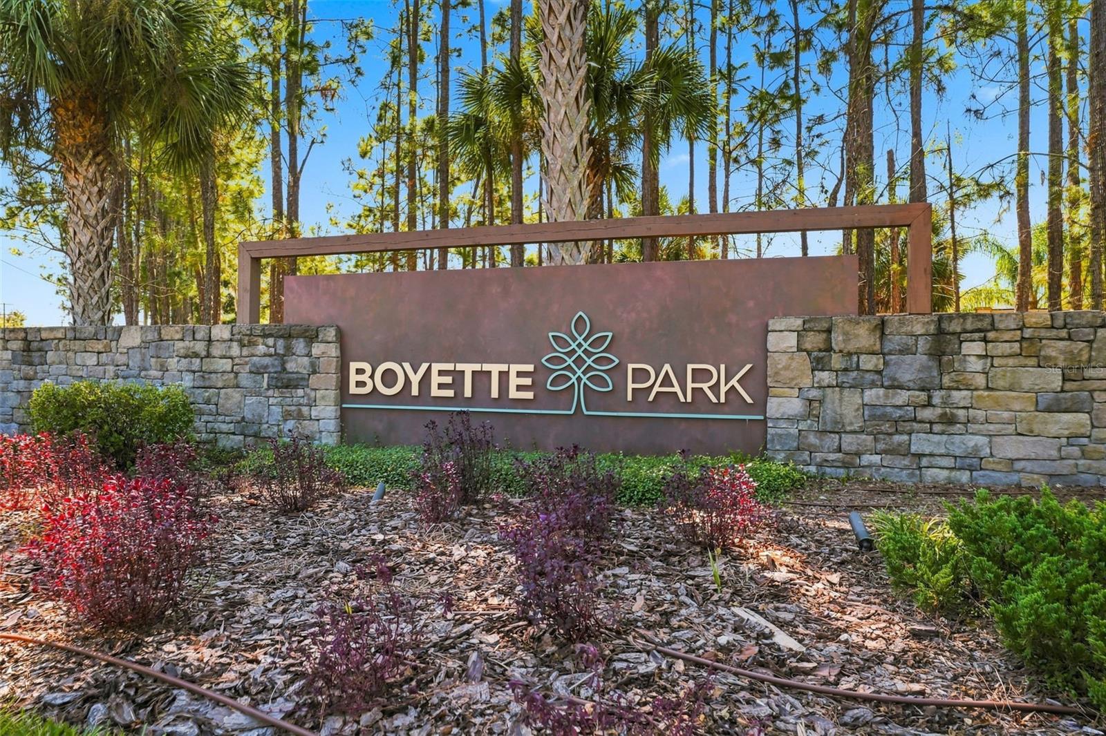 11417 BLUE WOODS DRIVE, Riverview, FL 33569