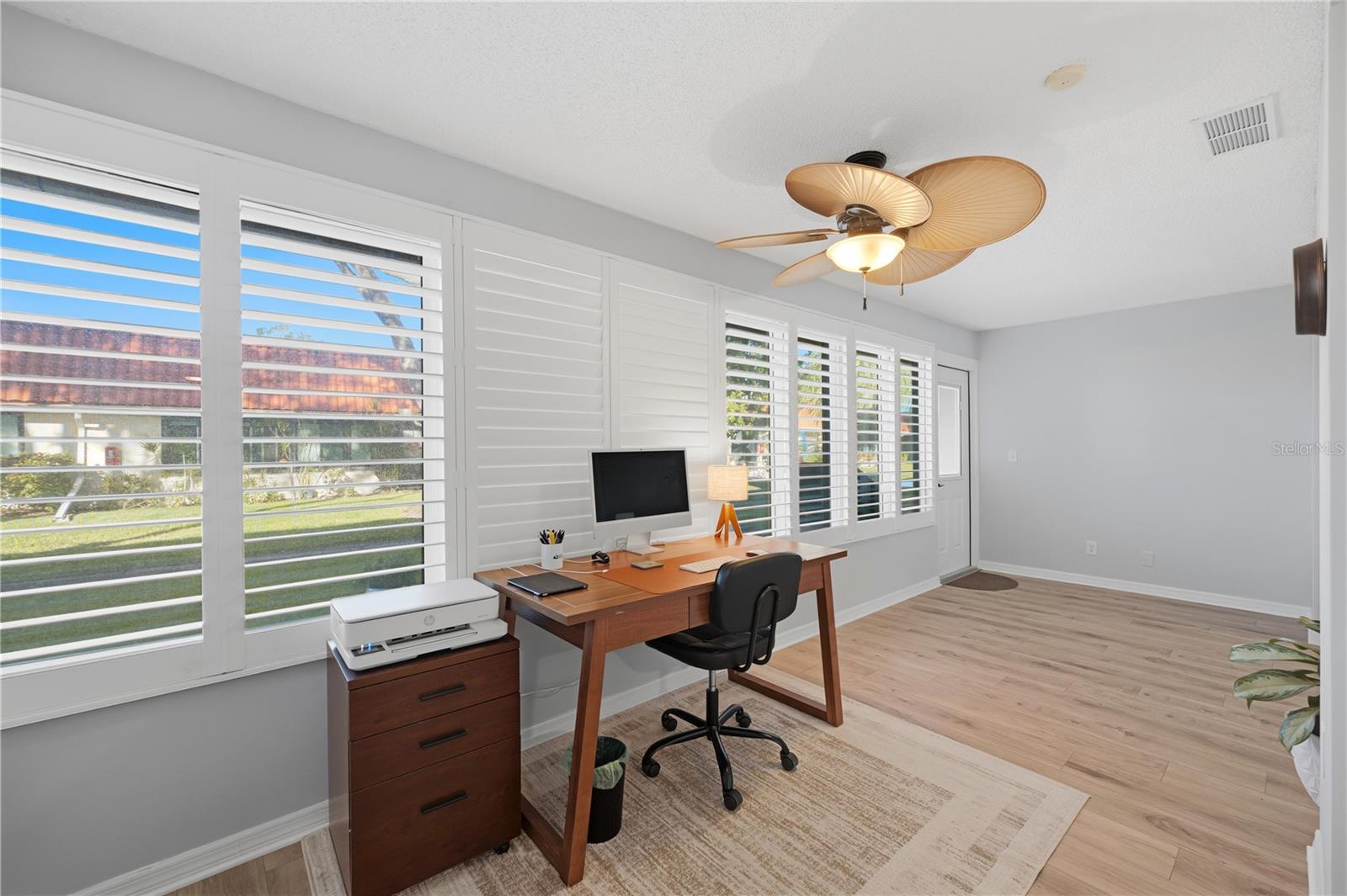 19029 US HIGHWAY 19 N, #18B, Clearwater, FL 33764