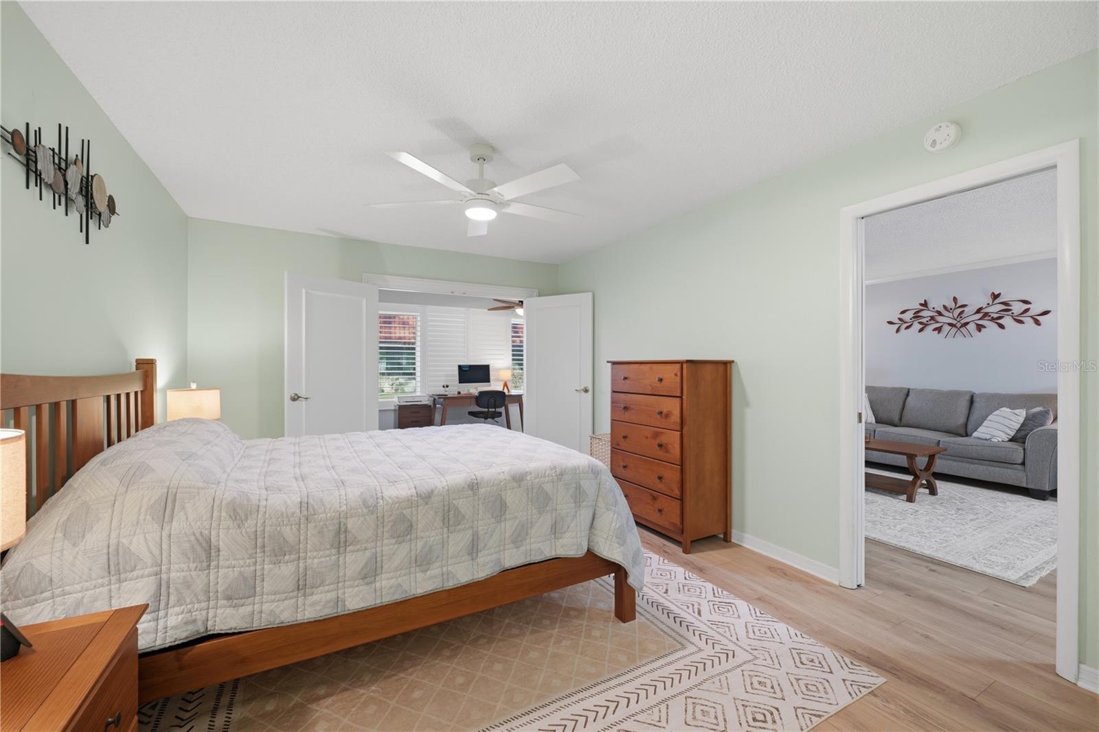 19029 US HIGHWAY 19 N, #18B, Clearwater, FL 33764
