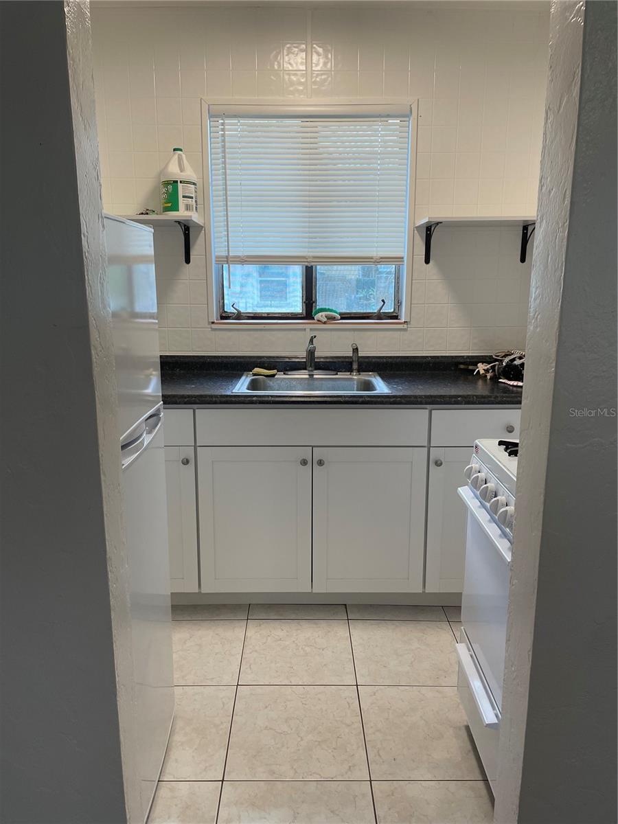 712 7TH STREET N, St Petersburg, FL 33701