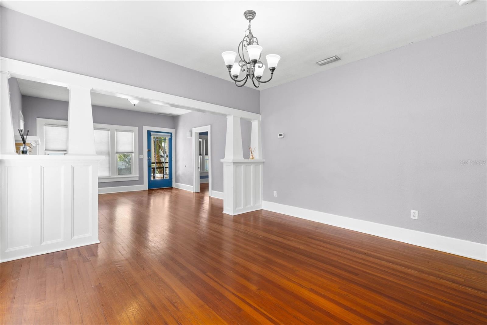 165 11TH AVENUE NE, St Petersburg, FL 33701