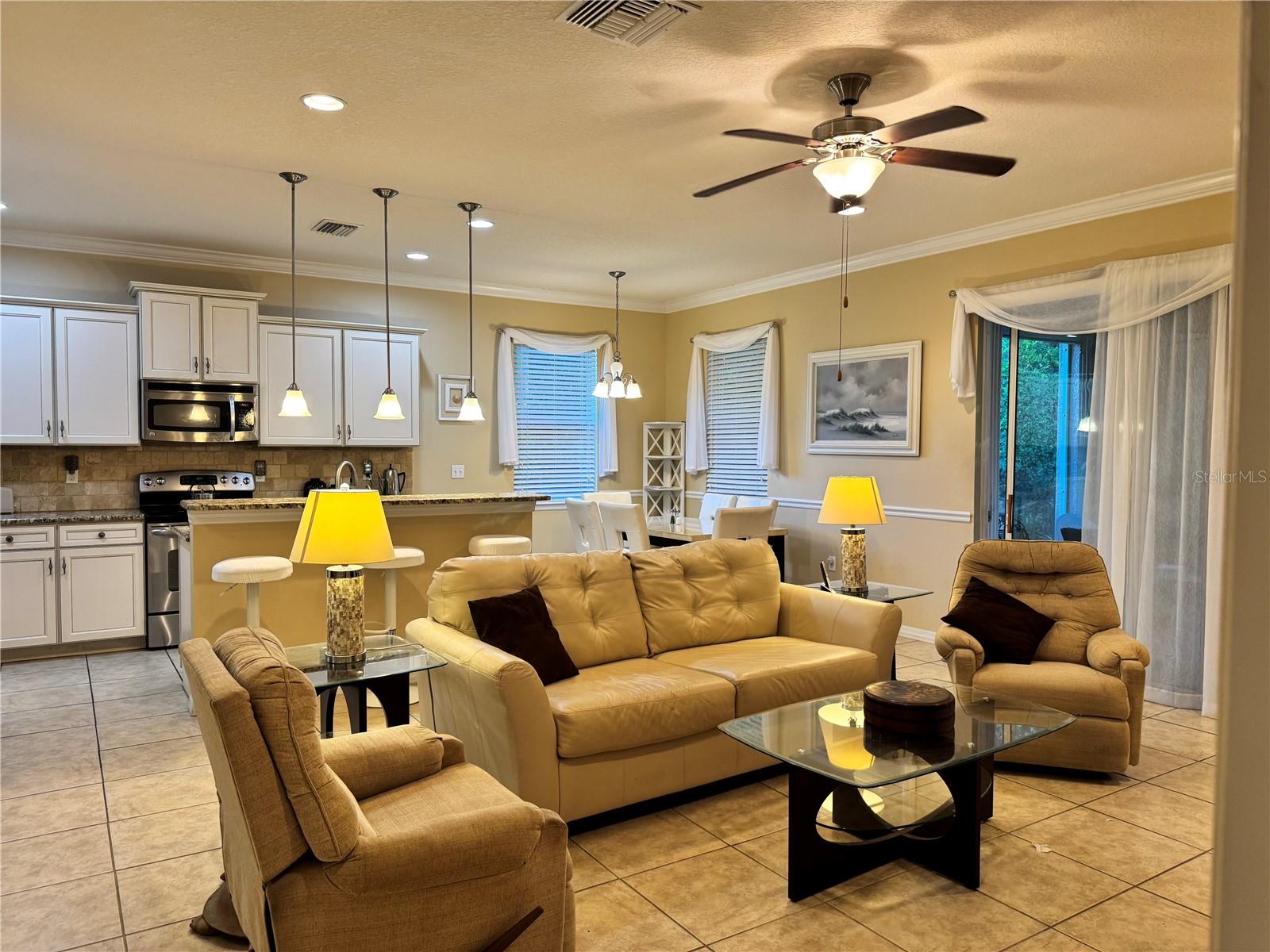 11048 PARADISE POINT WAY, New Port Richey, FL 34654