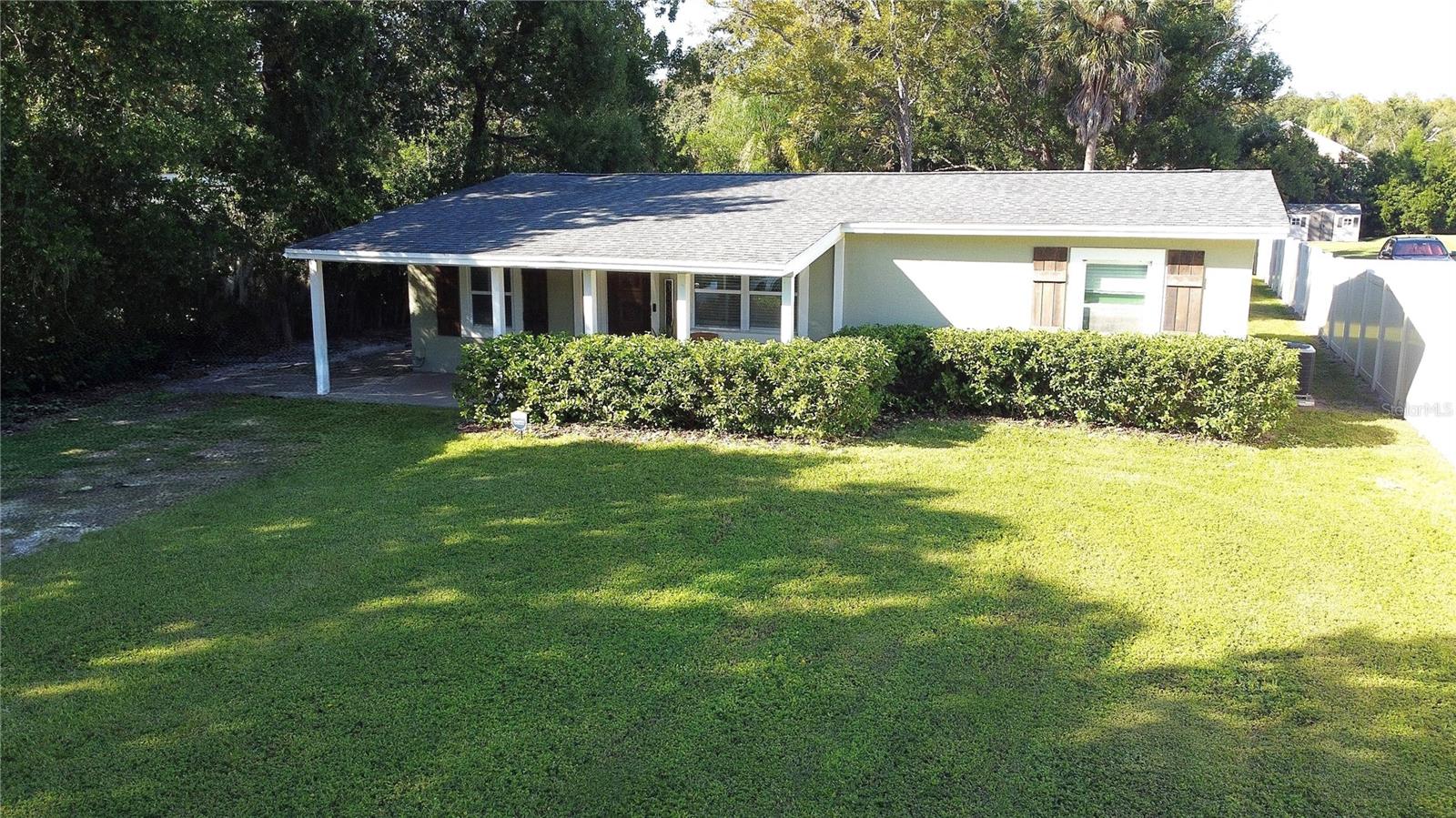 3831 HUDSON LANE, Tampa, FL 33618 3831 HUDSON LANE, Tampa, FL 33618