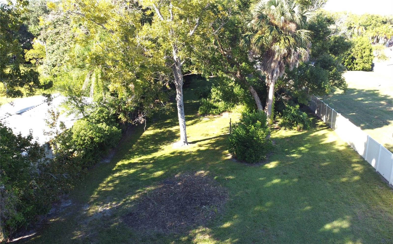 3831 HUDSON LANE, Tampa, FL 33618