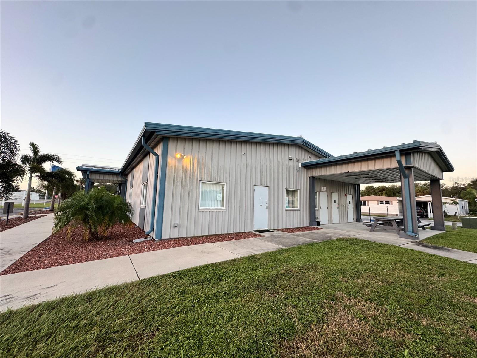420 49TH STREET E, #33, Palmetto, FL 34221