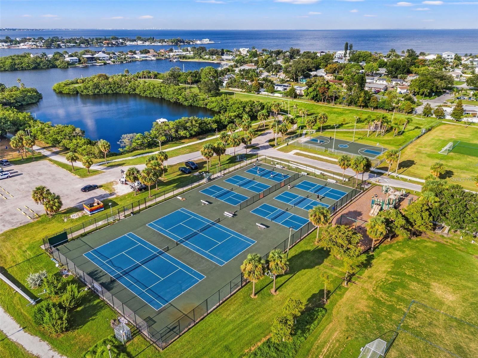 Coquina Key Park Pickle ball and Tennis Courts
