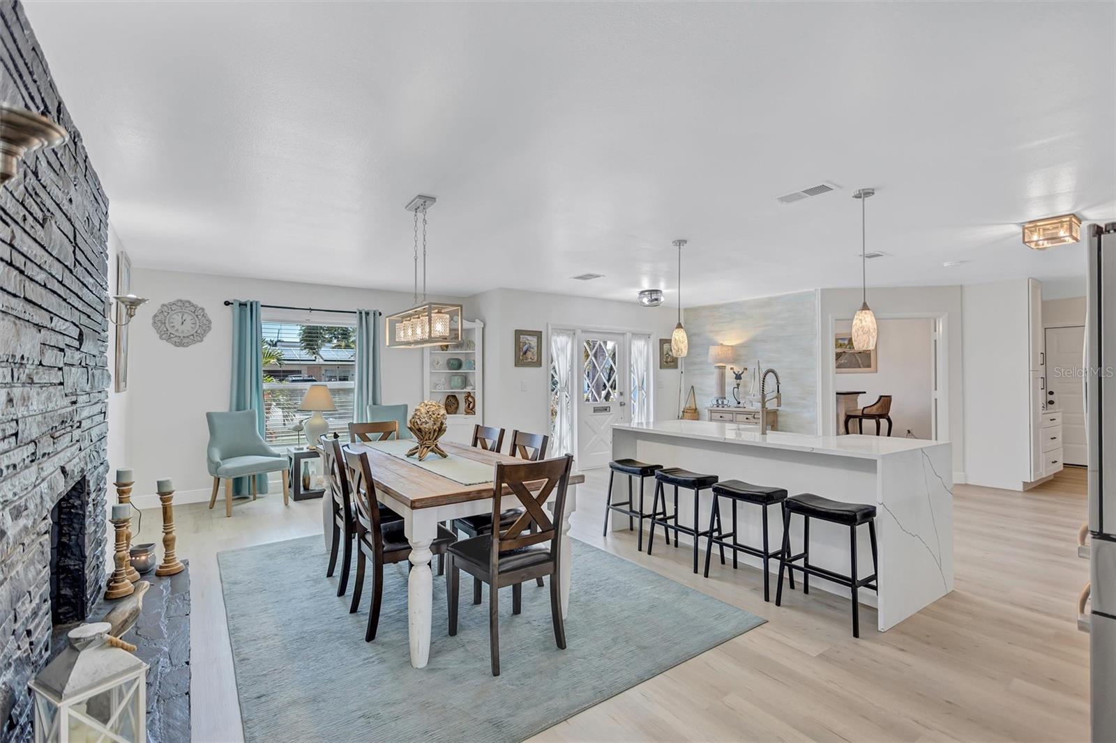 563 LEWIS BOULEVARD SE, St Petersburg, FL 33705