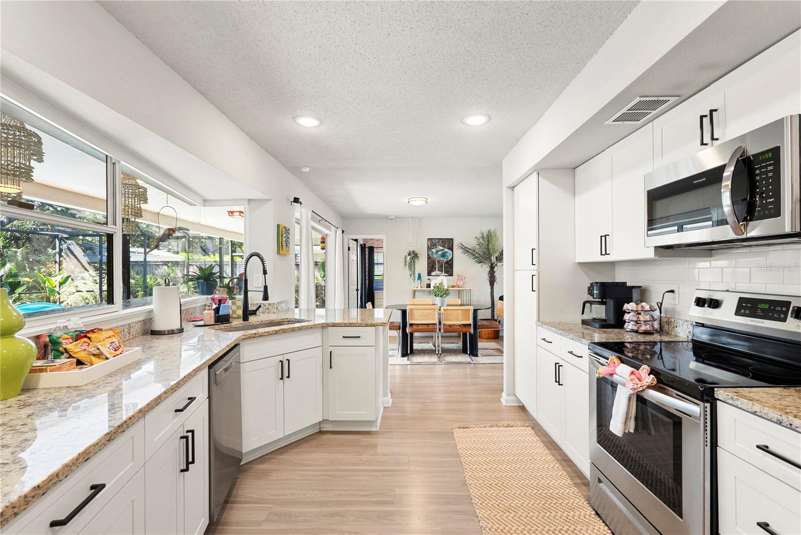 1595 PEACEFUL LANE N, Largo, FL 33756