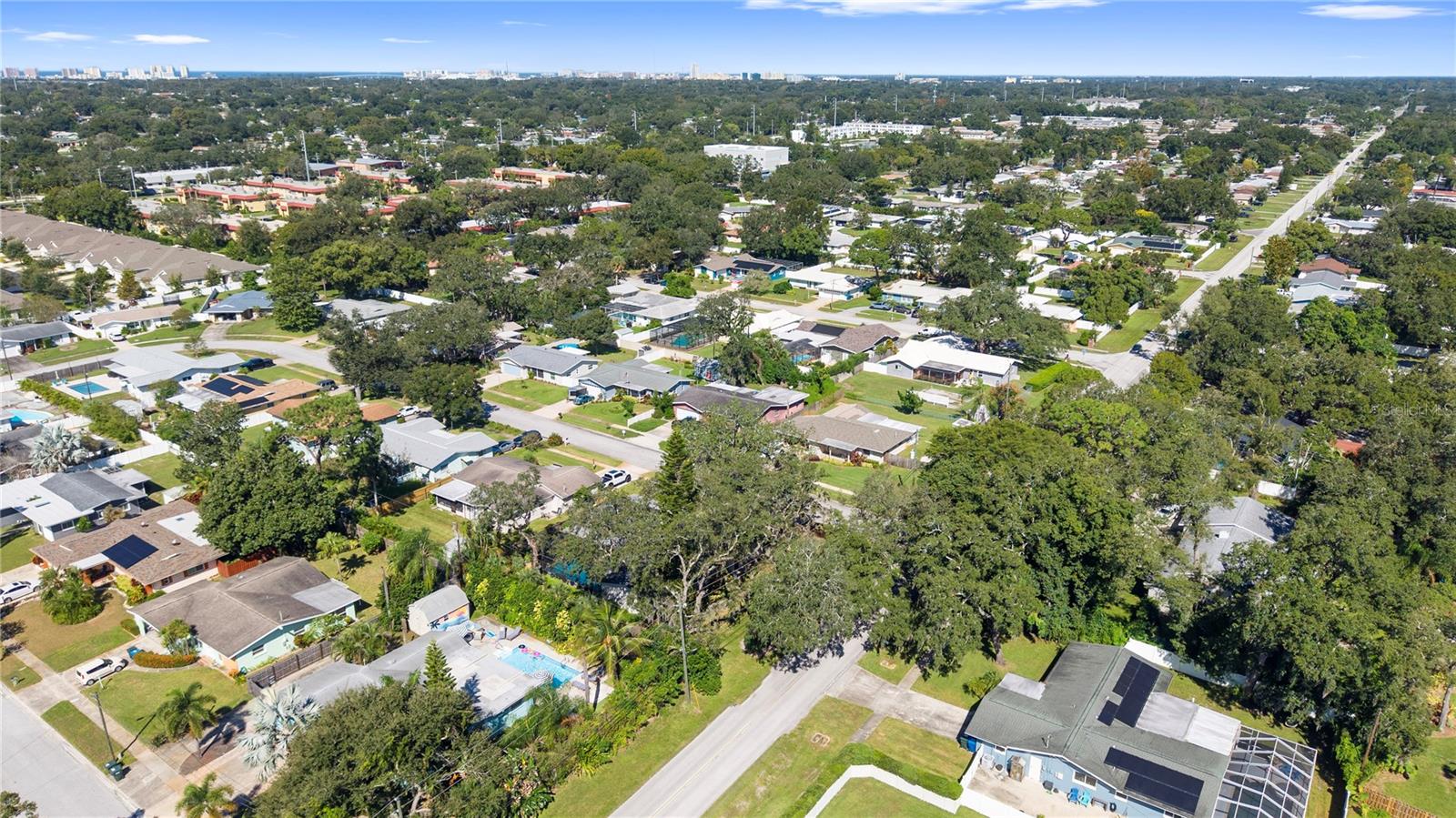 1595 PEACEFUL LANE N, Largo, FL 33756