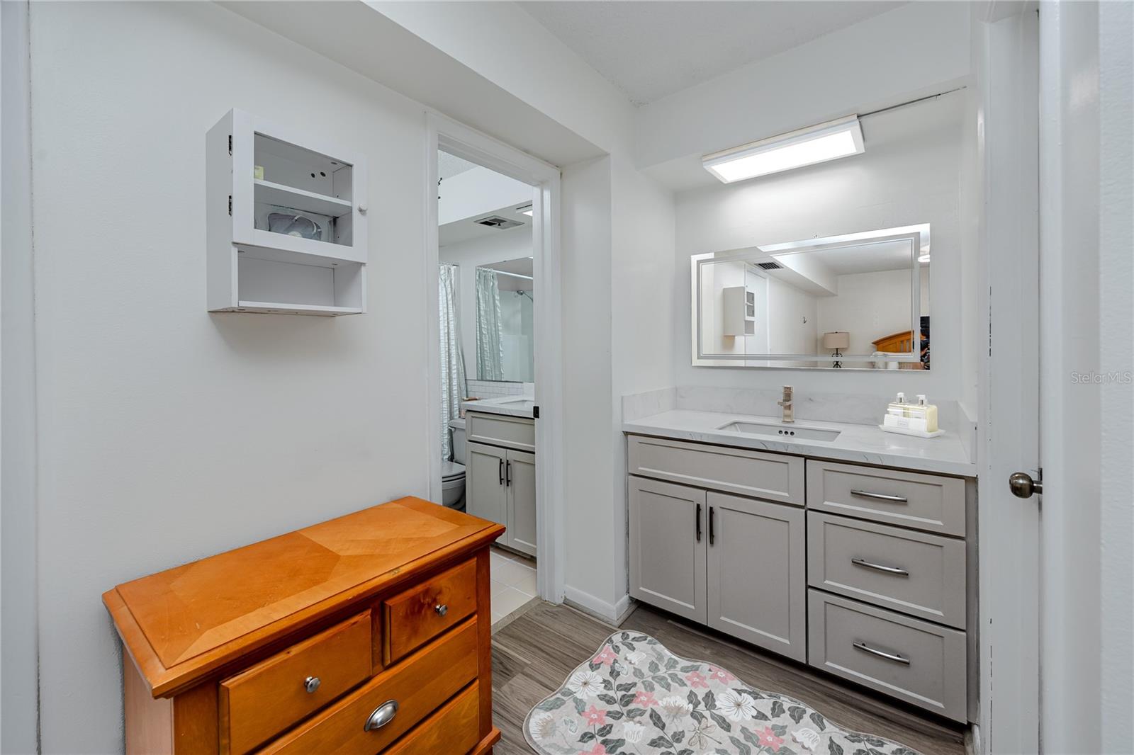 2207 BELLEAIR ROAD, #B30, Clearwater, FL 33764