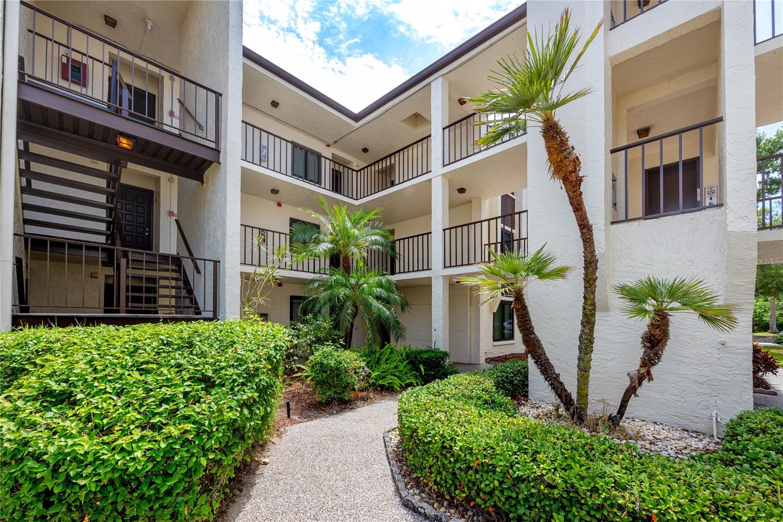 2207 BELLEAIR ROAD, #B30, Clearwater, FL 33764