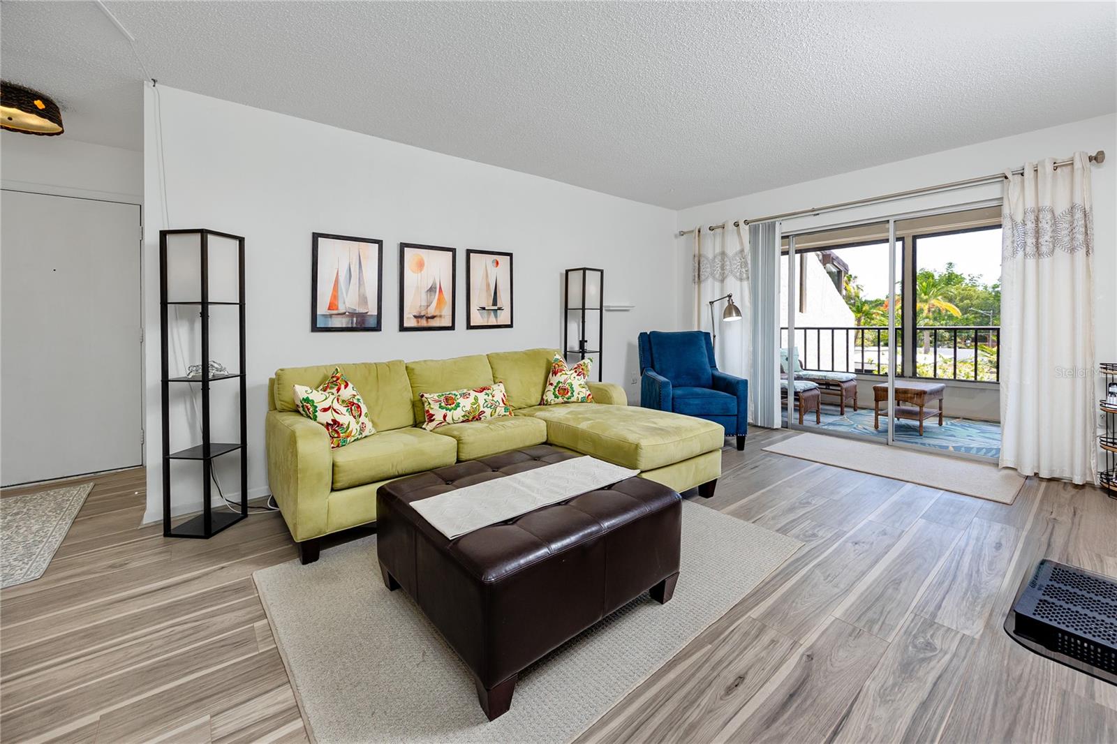 2207 BELLEAIR ROAD, #B30, Clearwater, FL 33764