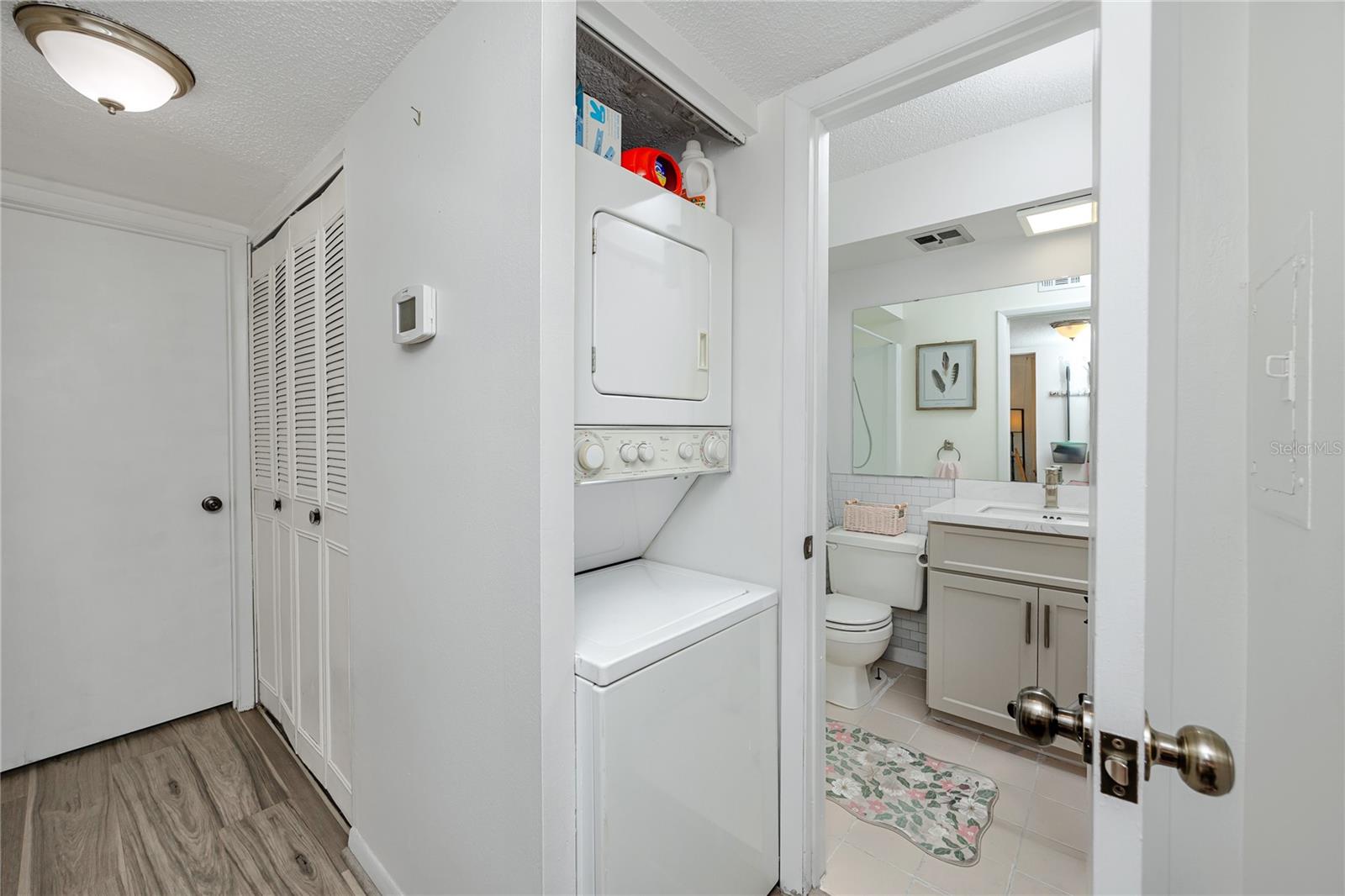2207 BELLEAIR ROAD, #B30, Clearwater, FL 33764