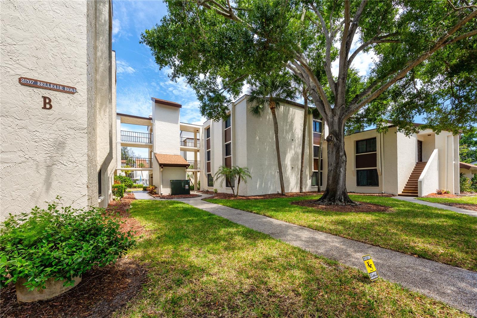 2207 BELLEAIR ROAD, #B30, Clearwater, FL 33764