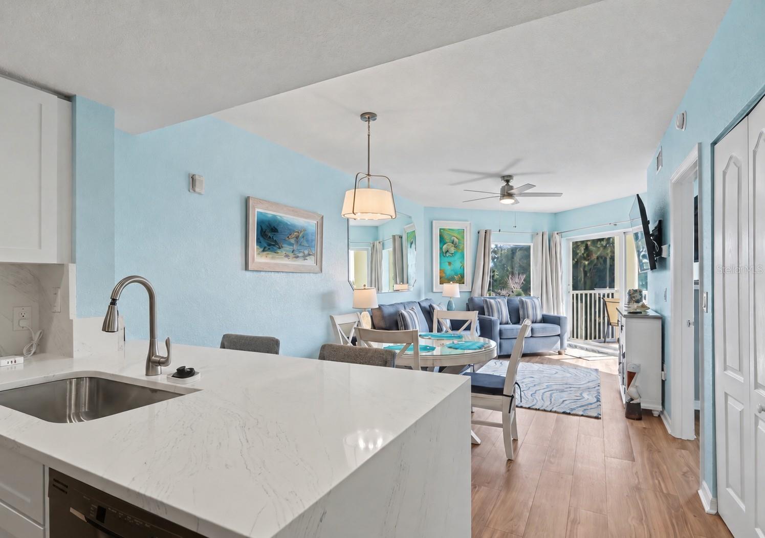 12000 GULF BOULEVARD, #403S, Treasure Island, FL 33706 12000 GULF BOULEVARD, #403S, Treasure Island, FL 33706