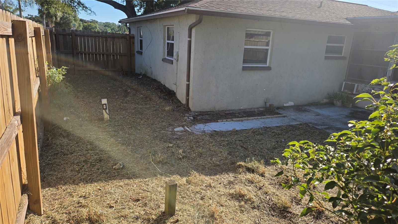 6123 MOOG RD, New Port Richey, FL 34652