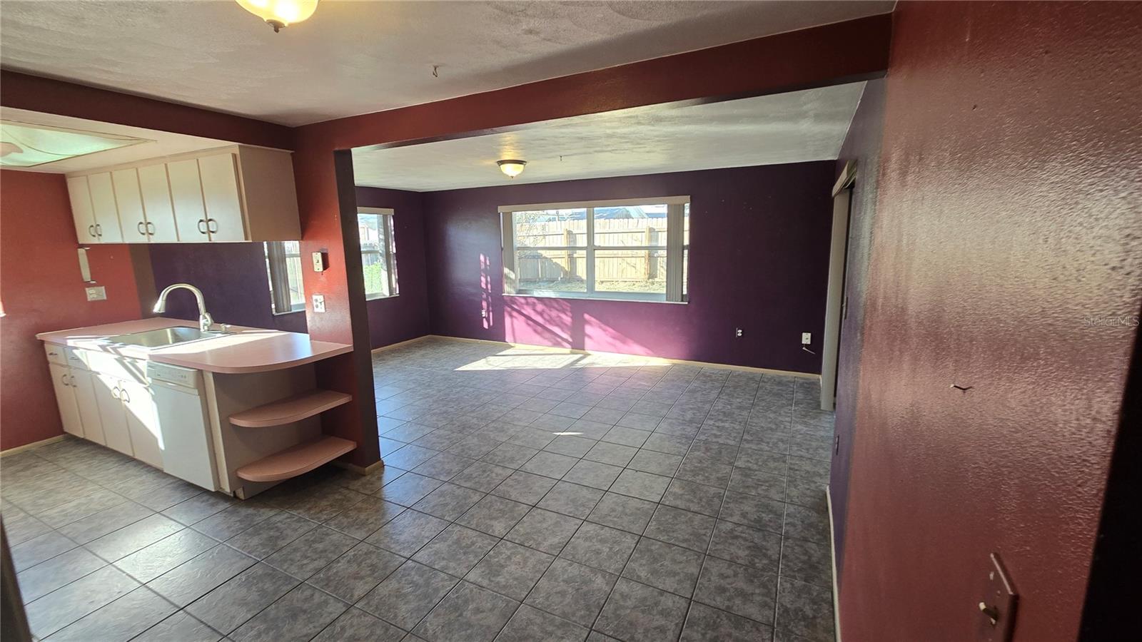 6123 MOOG RD, New Port Richey, FL 34652