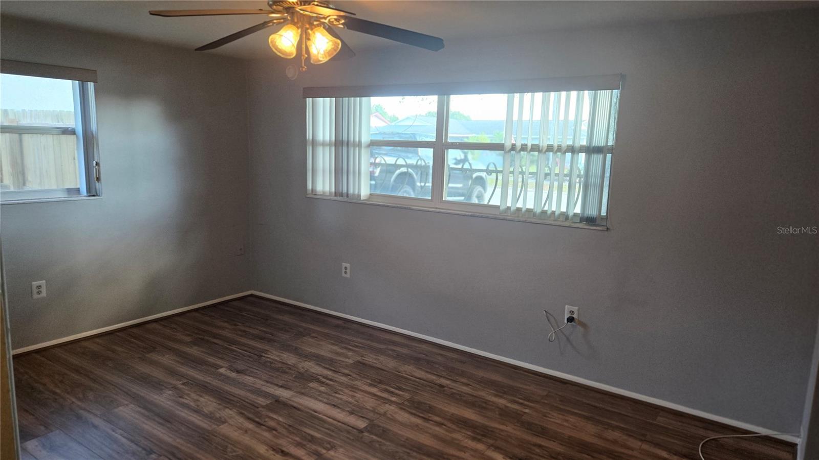 6123 MOOG RD, New Port Richey, FL 34652