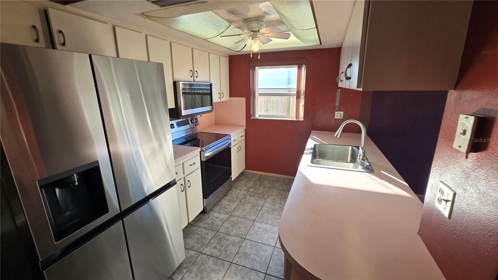 6123 MOOG RD, New Port Richey, FL 34652