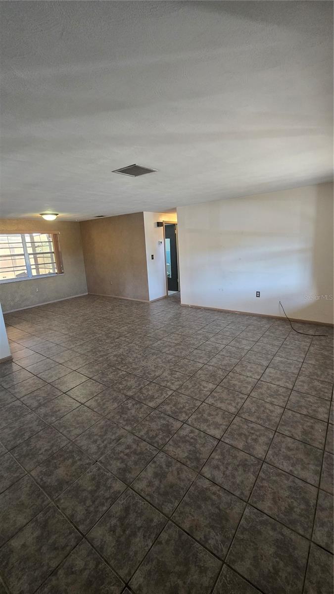 6123 MOOG RD, New Port Richey, FL 34652 6123 MOOG RD, New Port Richey, FL 34652