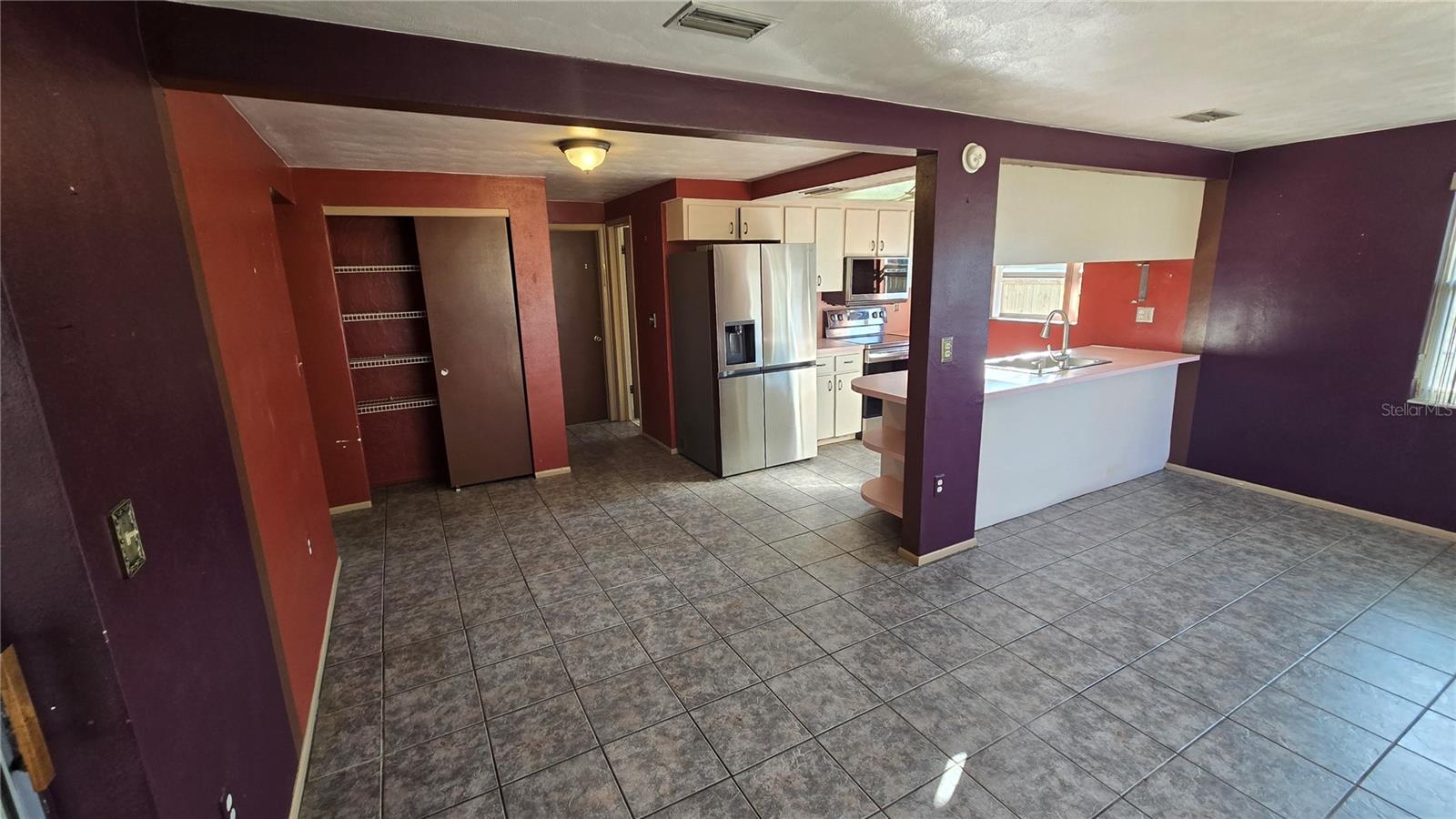 6123 MOOG RD, New Port Richey, FL 34652