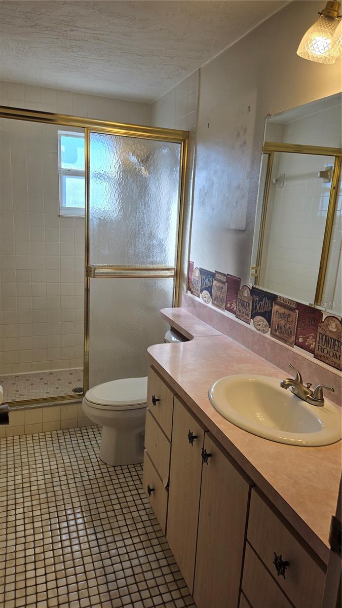6123 MOOG RD, New Port Richey, FL 34652