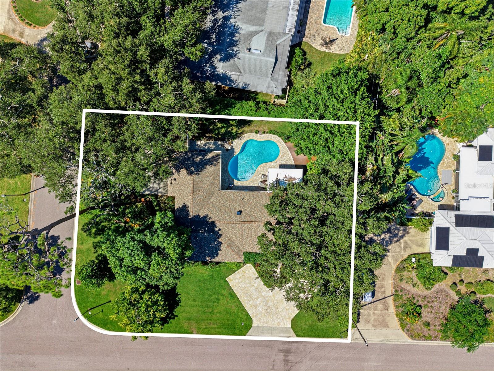 1734 EAGLES NEST DRIVE, Belleair, FL 33756