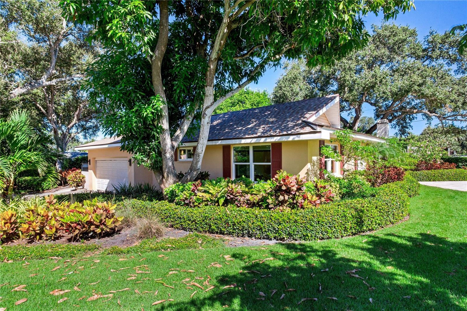 1734 EAGLES NEST DRIVE, Belleair, FL 33756