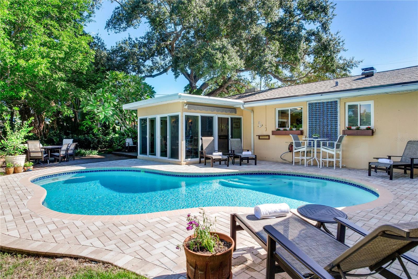1734 EAGLES NEST DRIVE, Belleair, FL 33756