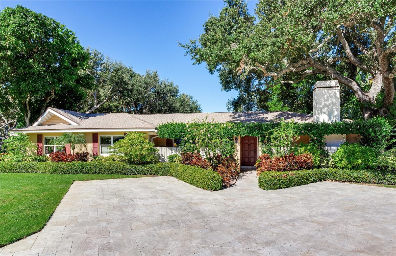 1734 EAGLES NEST DRIVE, Belleair, FL 33756