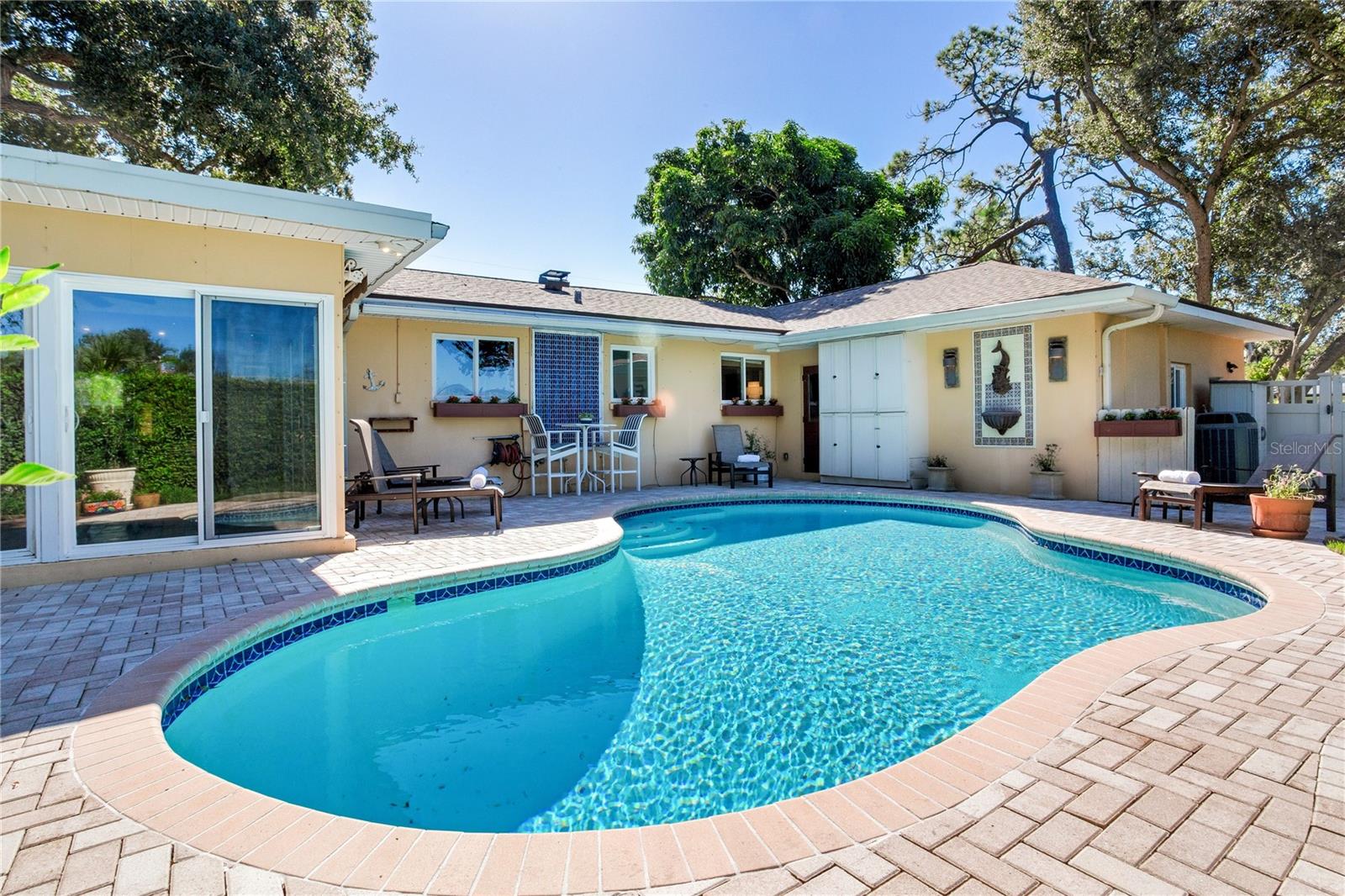1734 EAGLES NEST DRIVE, Belleair, FL 33756