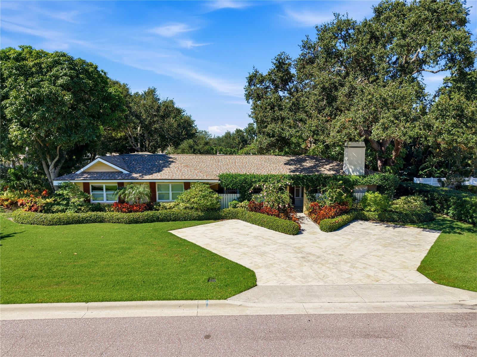 1734 EAGLES NEST DRIVE, Belleair, FL 33756