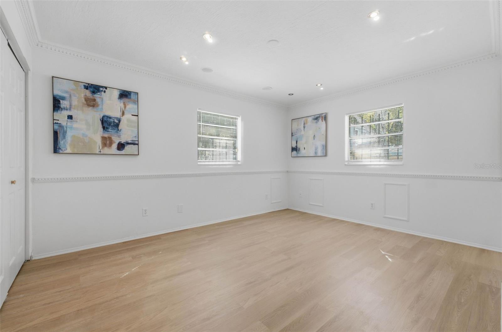 3010 EMERSON AVENUE S, St Petersburg, FL 33712