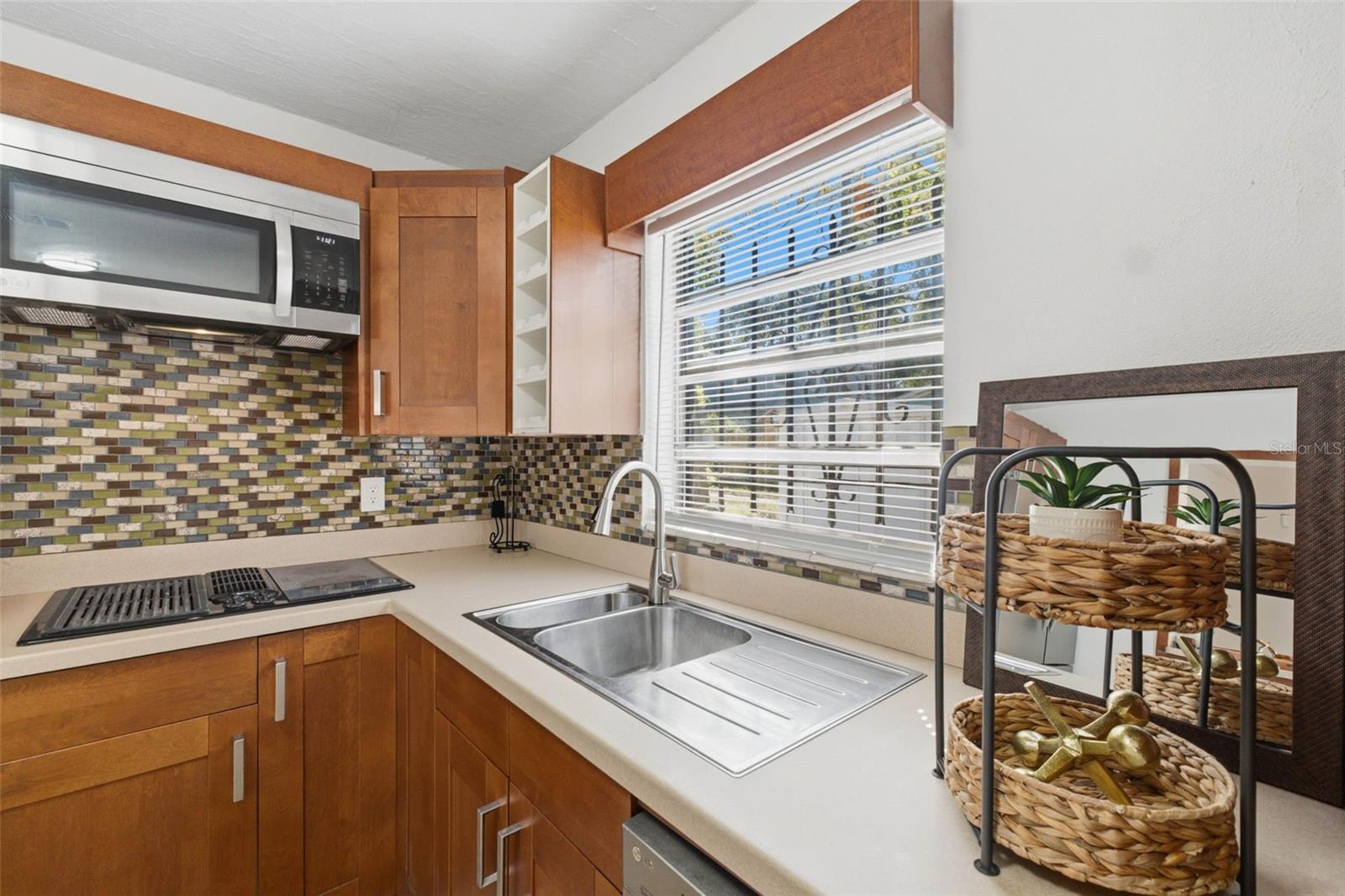 3010 EMERSON AVENUE S, St Petersburg, FL 33712
