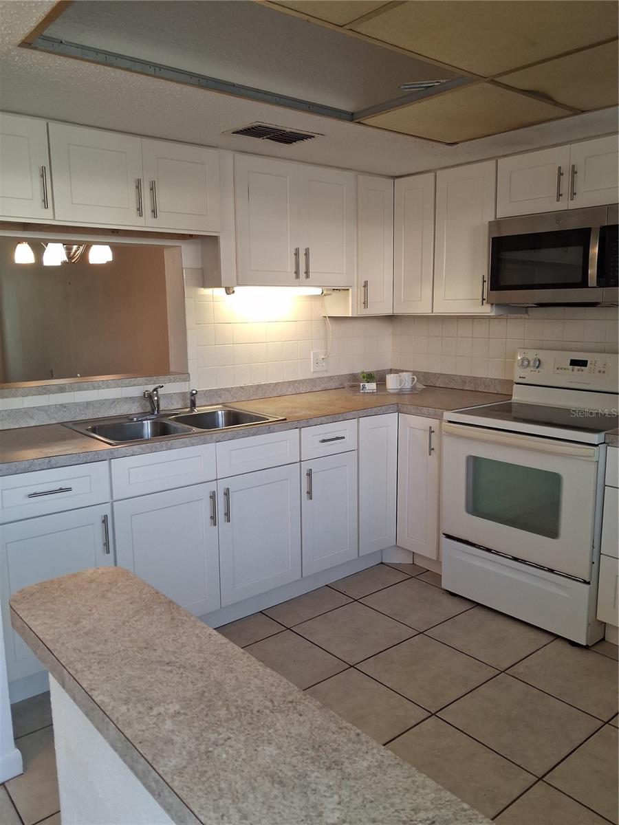 831 MAPLE COURT, #103, Dunedin, FL 34698