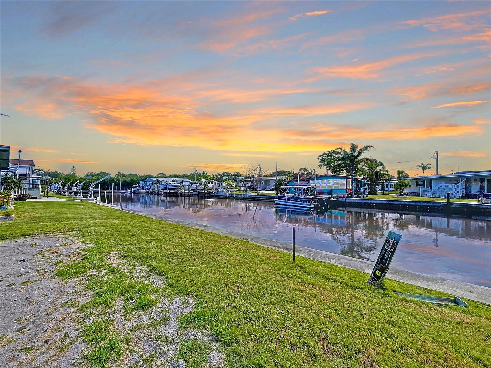 18 YAWL, Palm Harbor, FL 34683
