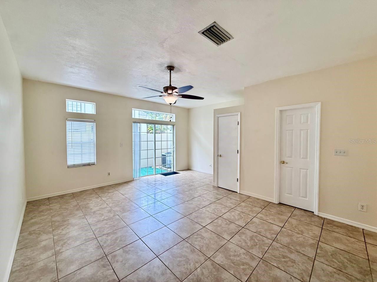 2802 W CLEVELAND STREET, #L, Tampa, FL 33609