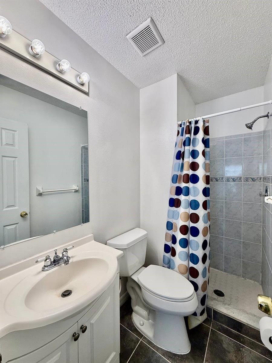 2802 W CLEVELAND STREET, #L, Tampa, FL 33609