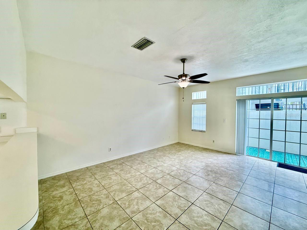 2802 W CLEVELAND STREET, #L, Tampa, FL 33609