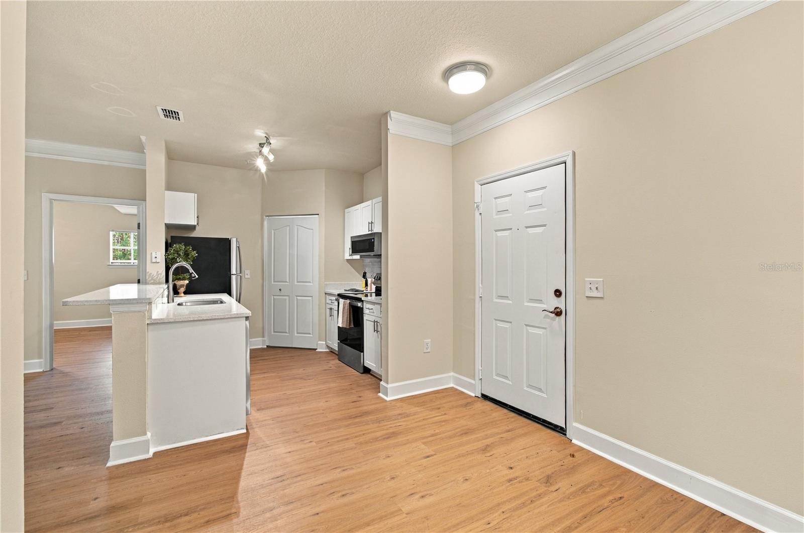 4207 S DALE MABRY HIGHWAY, #2113, Tampa, FL 33611