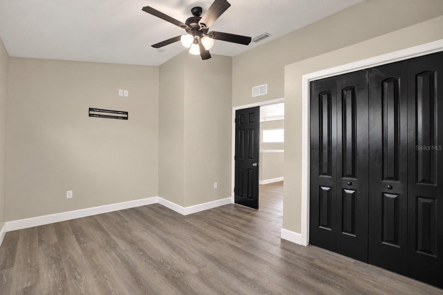 2416 BURLWOOD DRIVE, Lutz, FL 33549