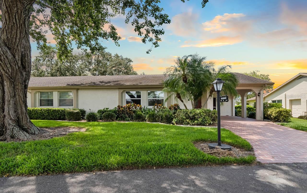2109 HARLESTON PLACE, Sun City Center, FL 33573