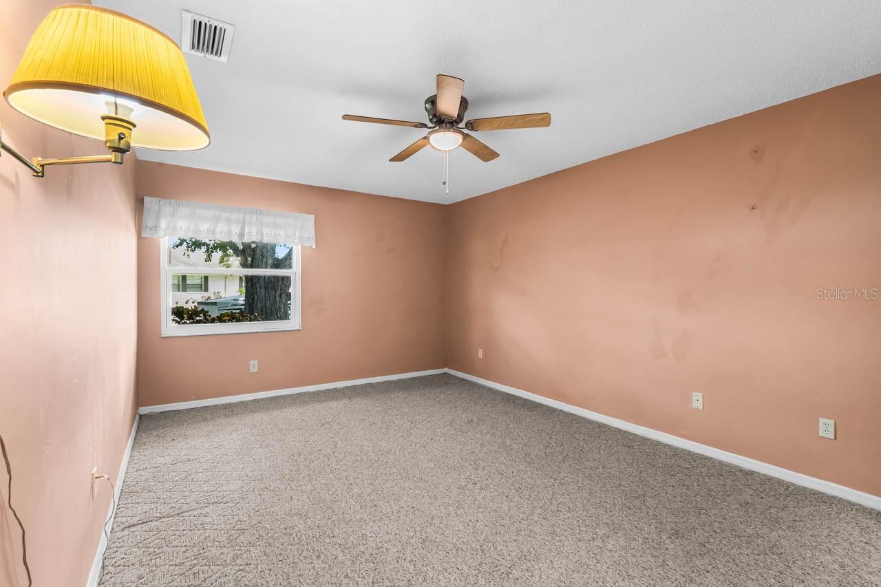 2109 HARLESTON PLACE, Sun City Center, FL 33573
